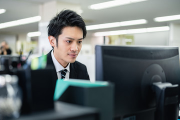 株式会社　泉州サービス　大阪営業所　業務補佐の募集です！